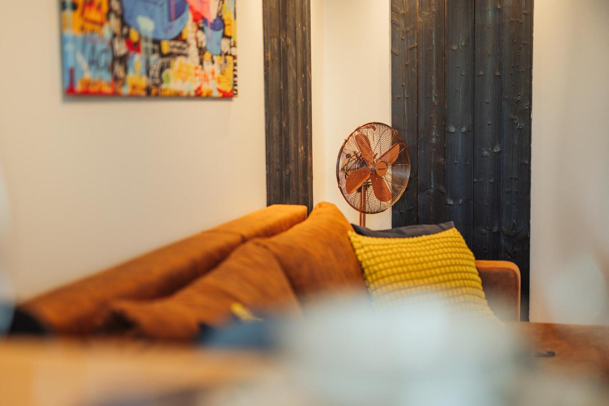 Sunny Coast Apartment